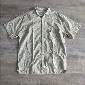 Gotcha button up Men's XL Patterned Short Sleeve Shirt